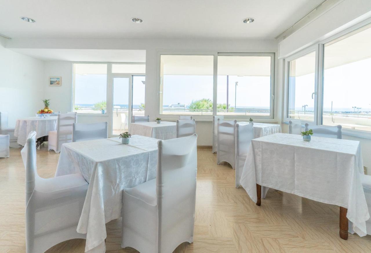 Hotel Croce Del Sud Rimini Exterior photo